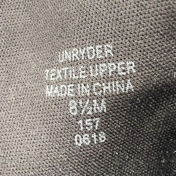 Unisa Unryder Womens 8.5M Black Ankle Bootie Buckle Straps Zip up Biker Boots - Picture 13 of 16